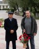 М.Жұмабаев ескерткішіне гүл шоқтары қойылды