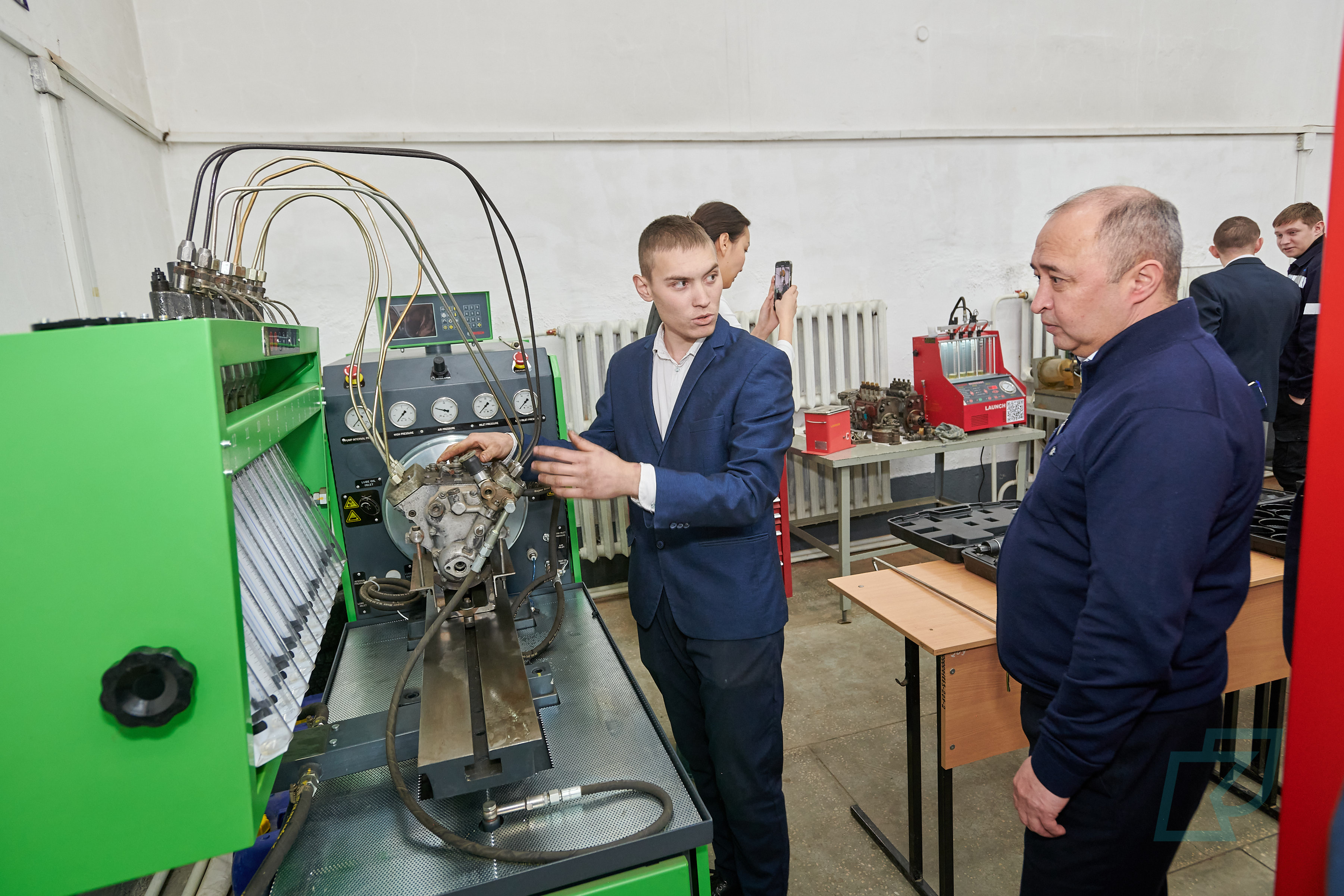 Колледж түлектері үшін дуальды оқыту