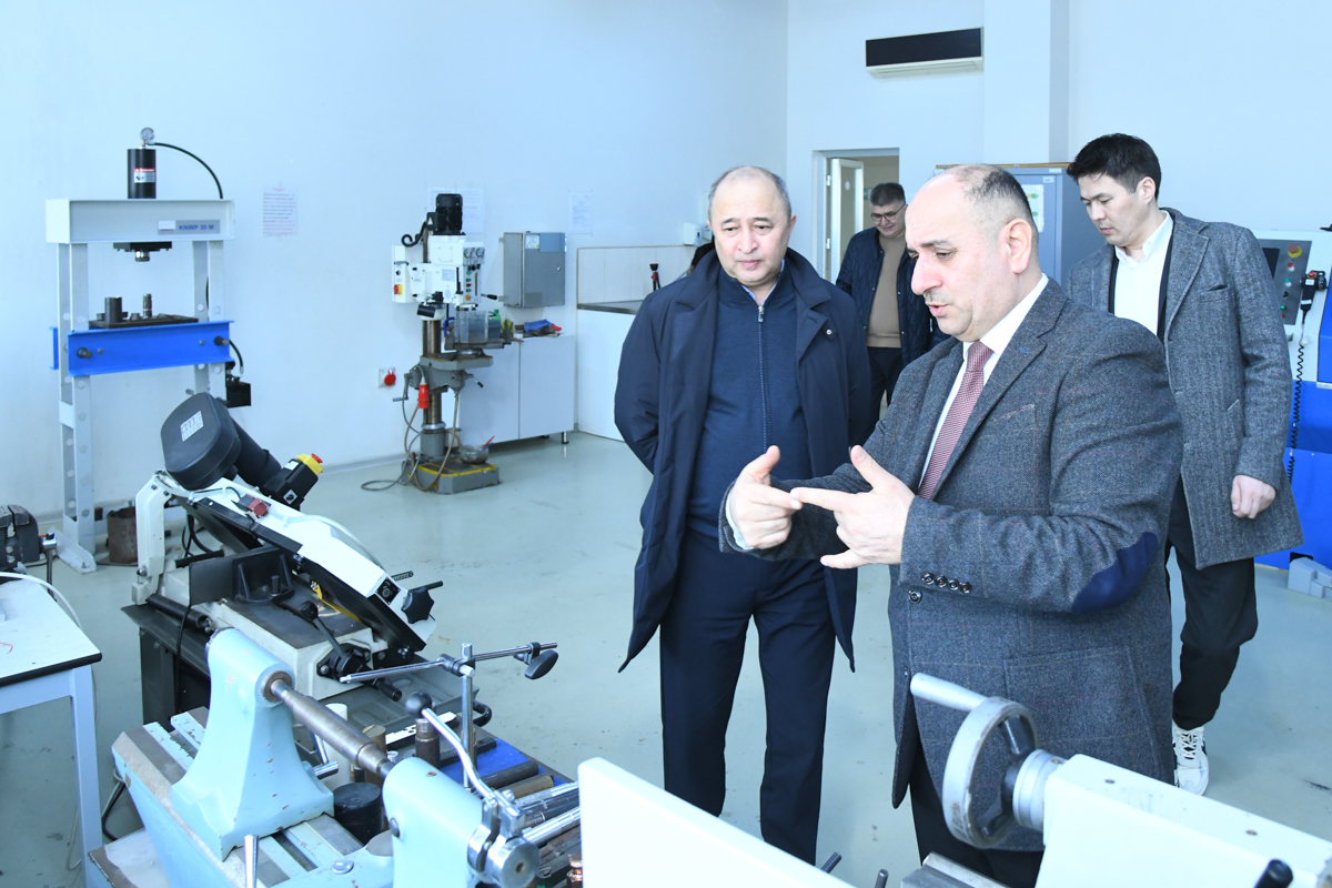 Официальный визит в Азербайджан
