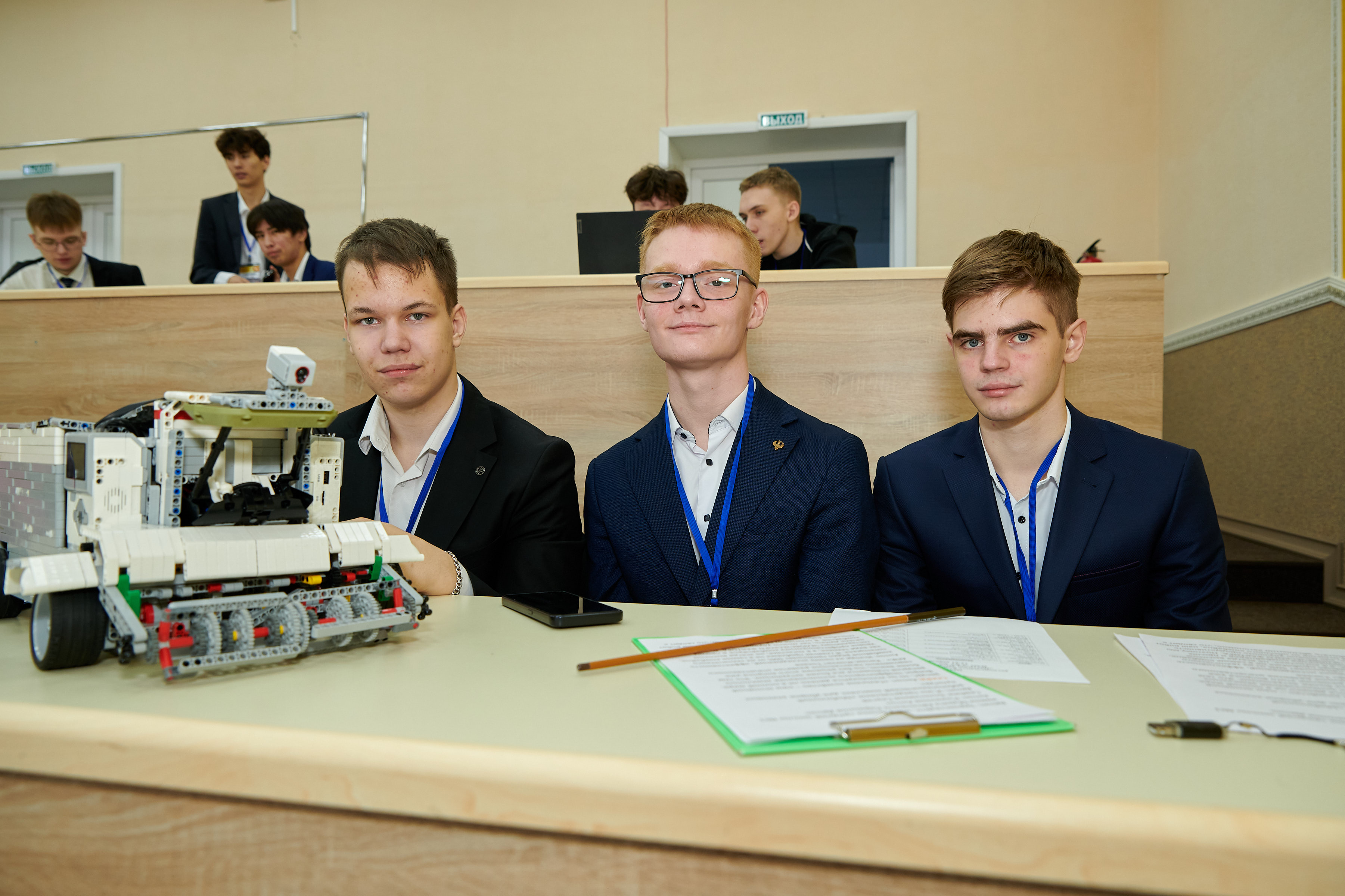 Конкурс стартап-проектов «Hurricane Startup Challenge2025»