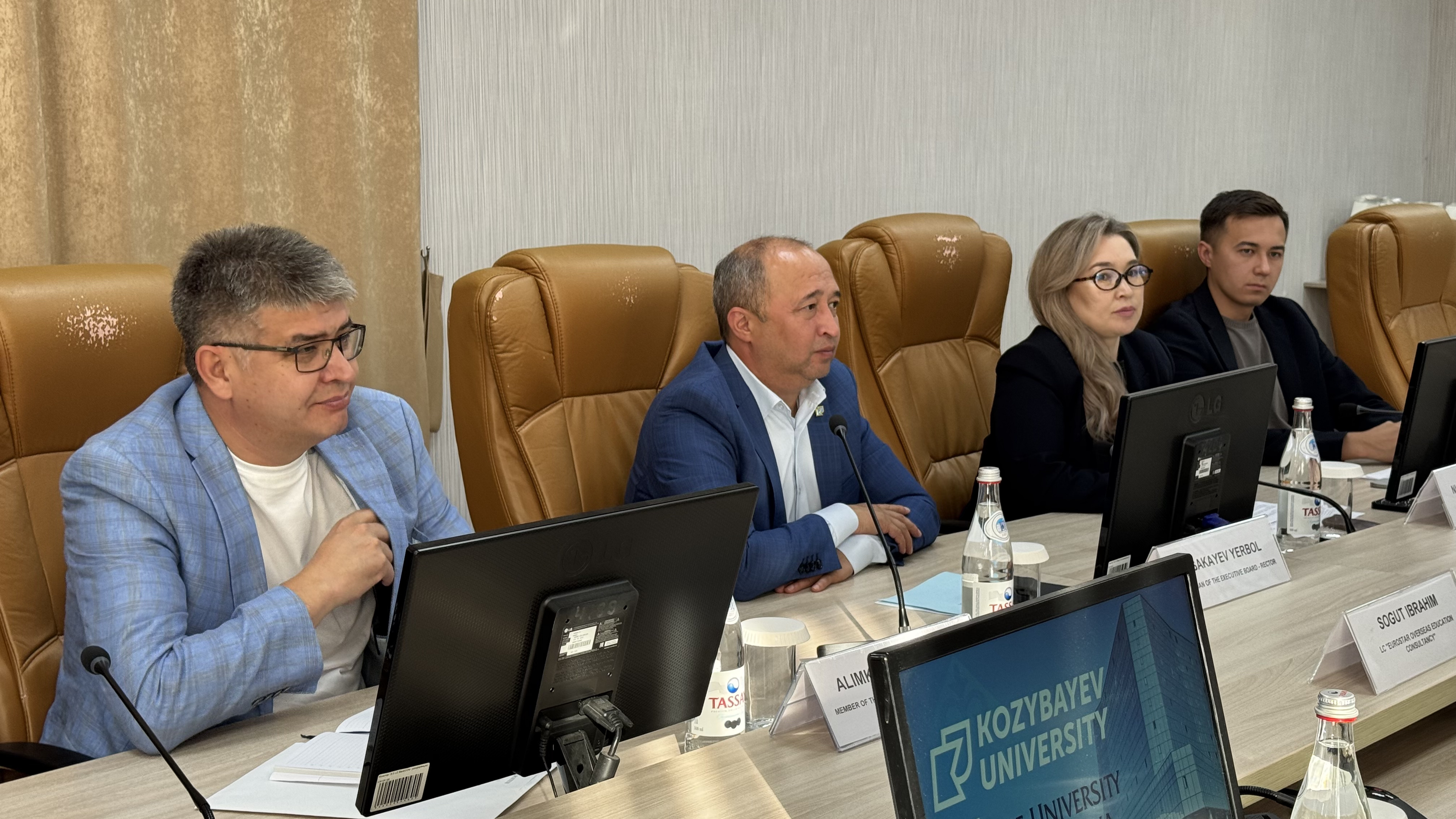 Түркияның 100 студенті Аризона Университетінің қос диплом бағдарламаларында оқиды