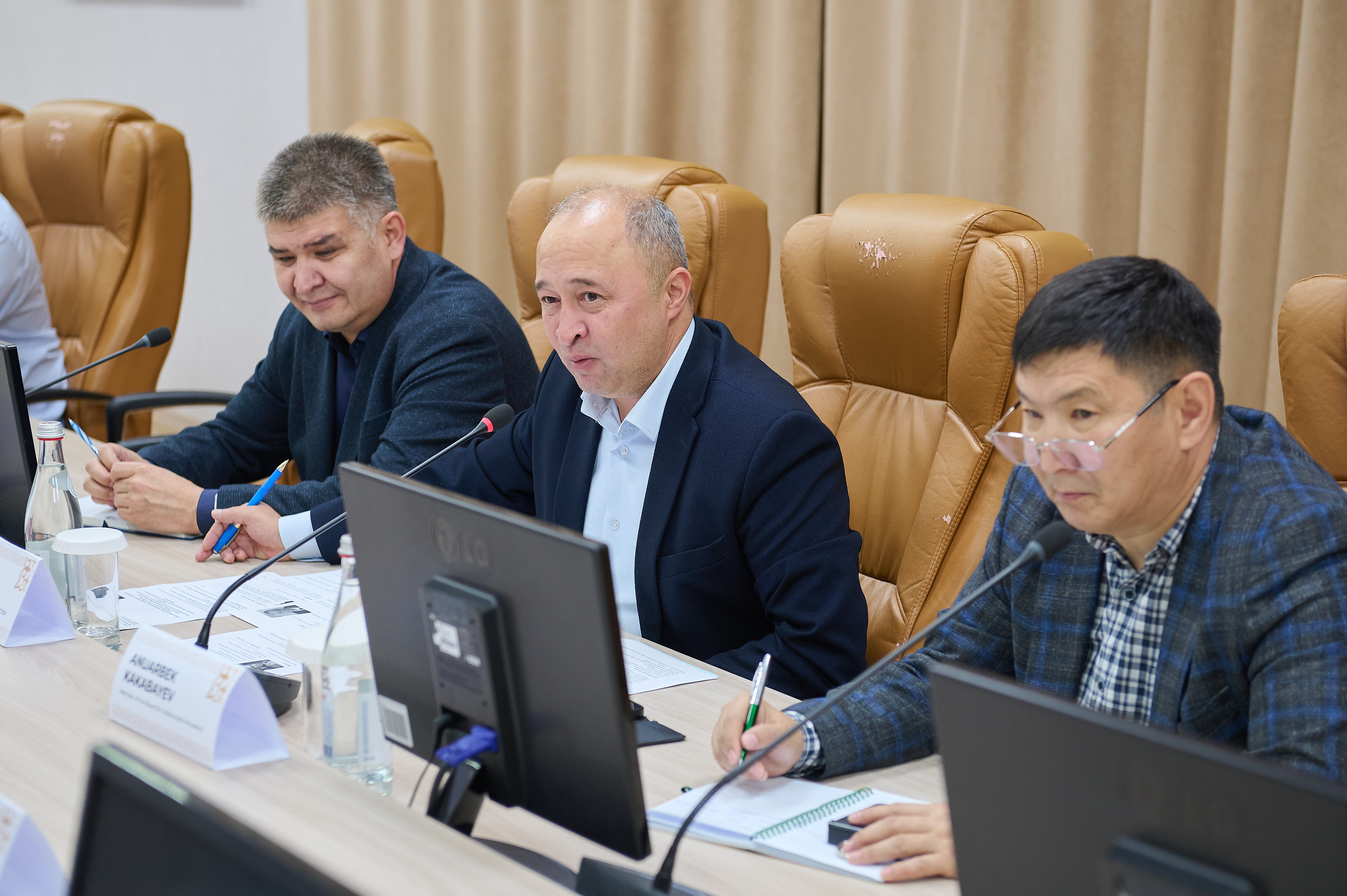 Университетімізге Франция, Түркия, Пәкістан елдерінен шетелдік профессорлар келді