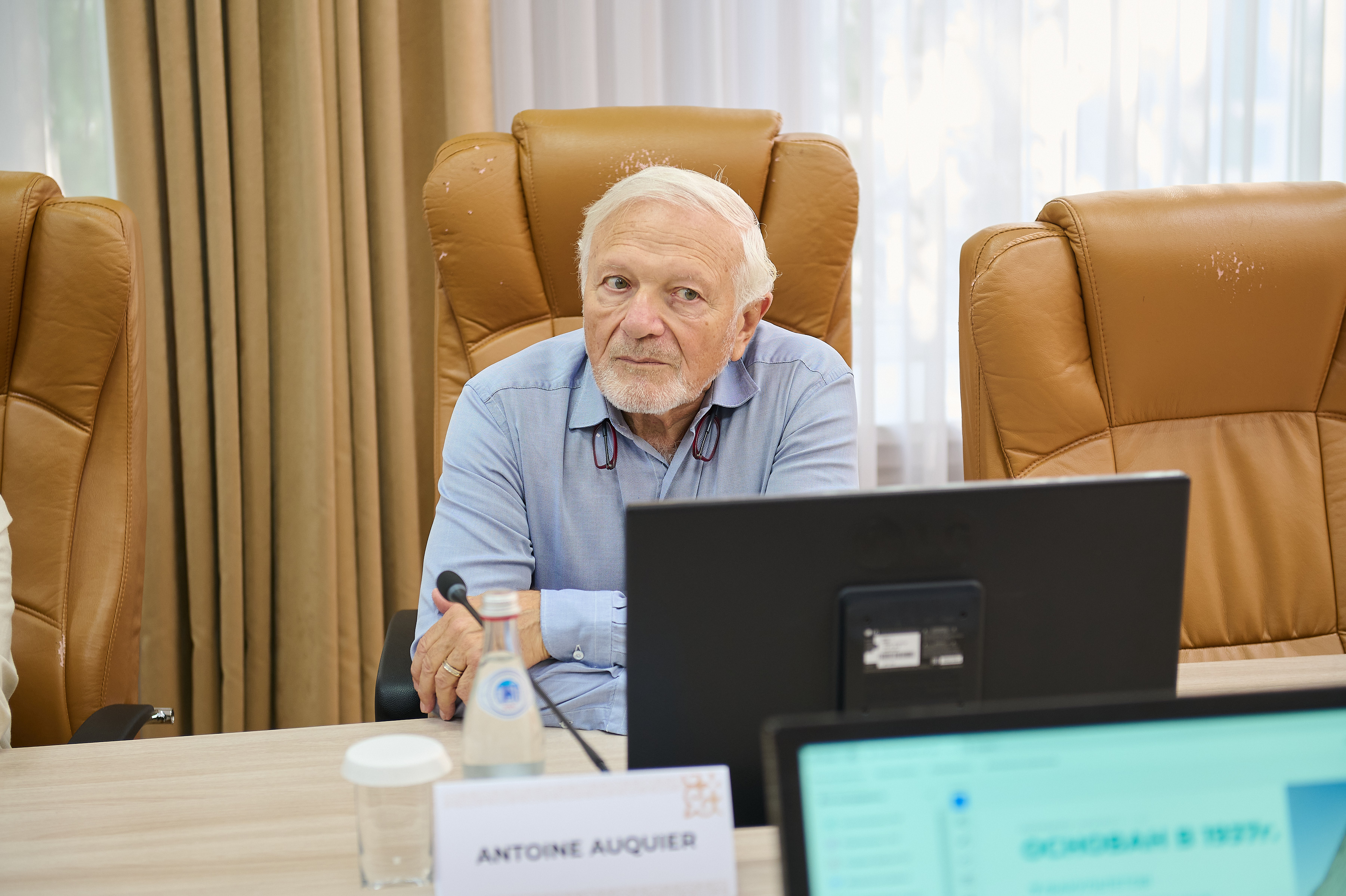 Университетімізге Франция, Түркия, Пәкістан елдерінен шетелдік профессорлар келді