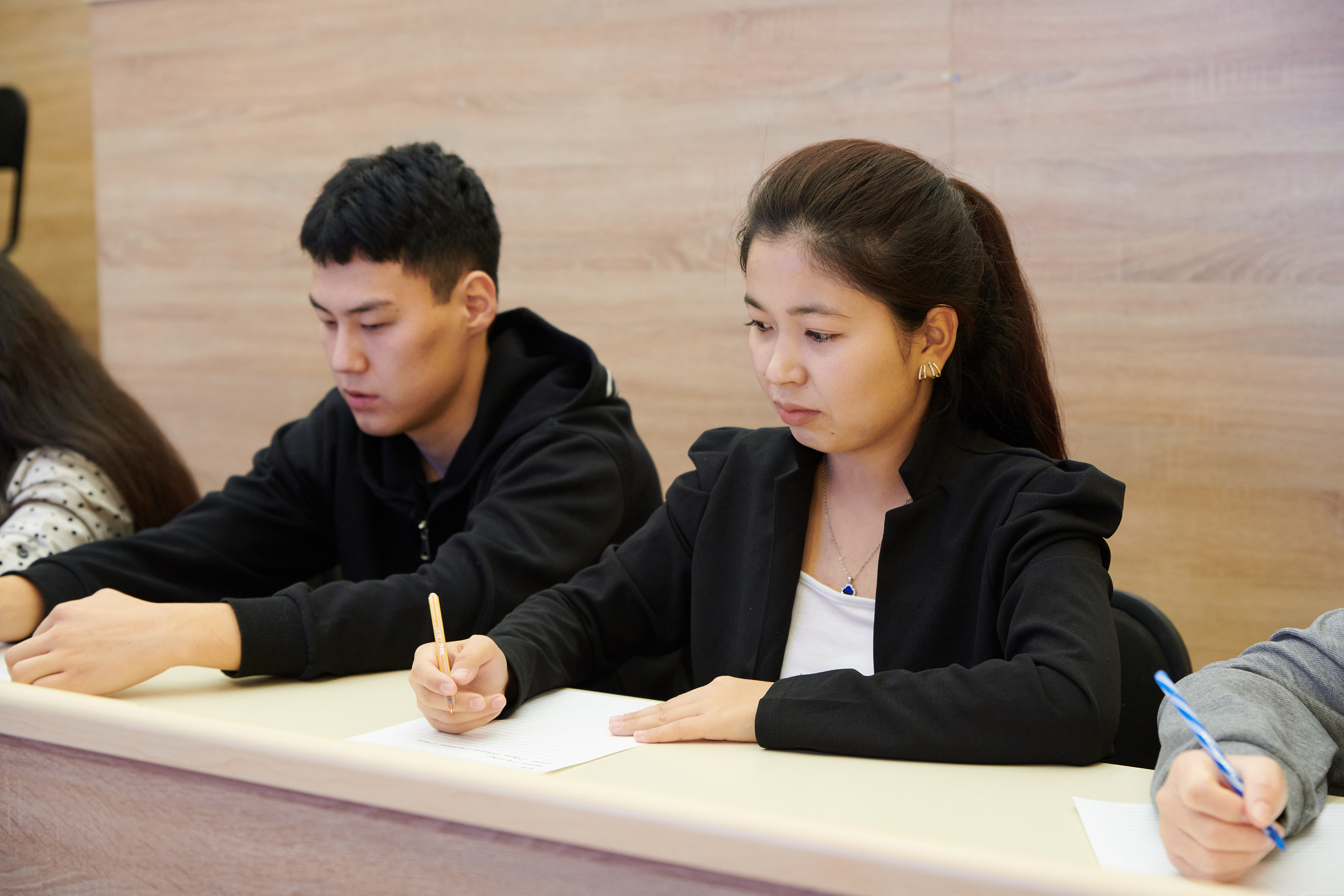 Kozybayev University принял участие в «Национальном диктанте»