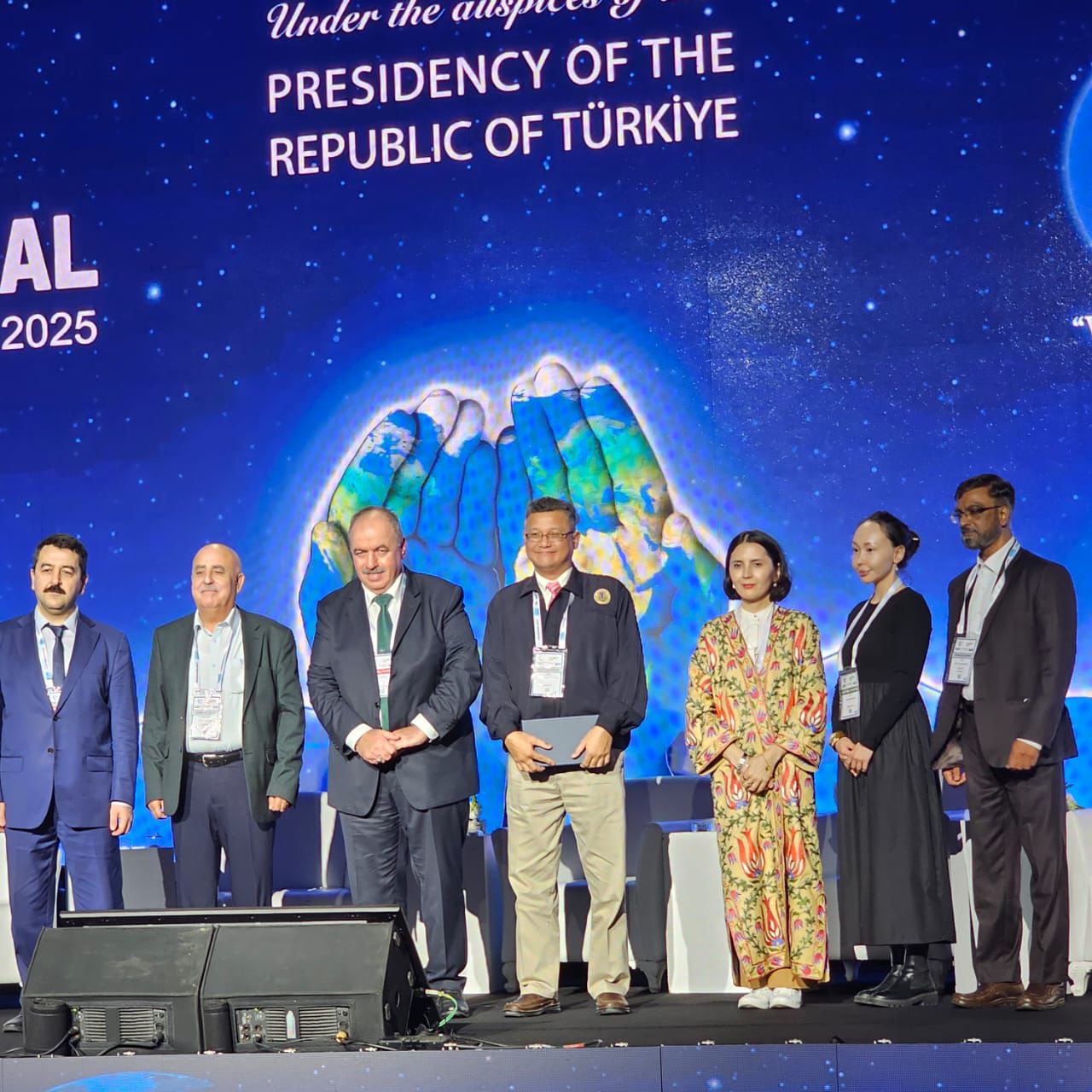 Центр агрокомпетенций Kozybayev University на World Halal Summit 2025 в Стамбуле