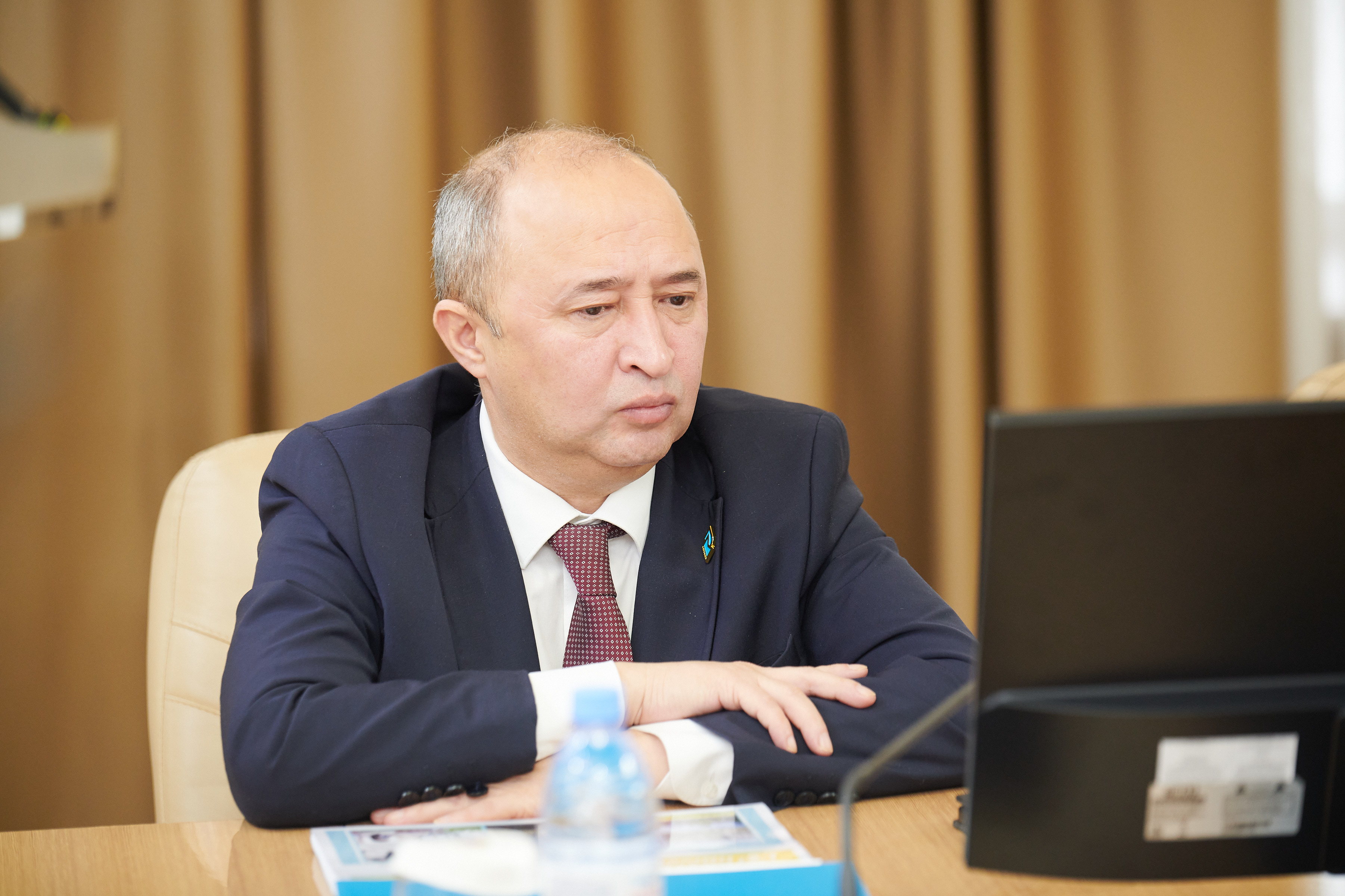Руководство, сотрудники и ученые Kozybayev University приняли участие в заседании Совета по науке СКО