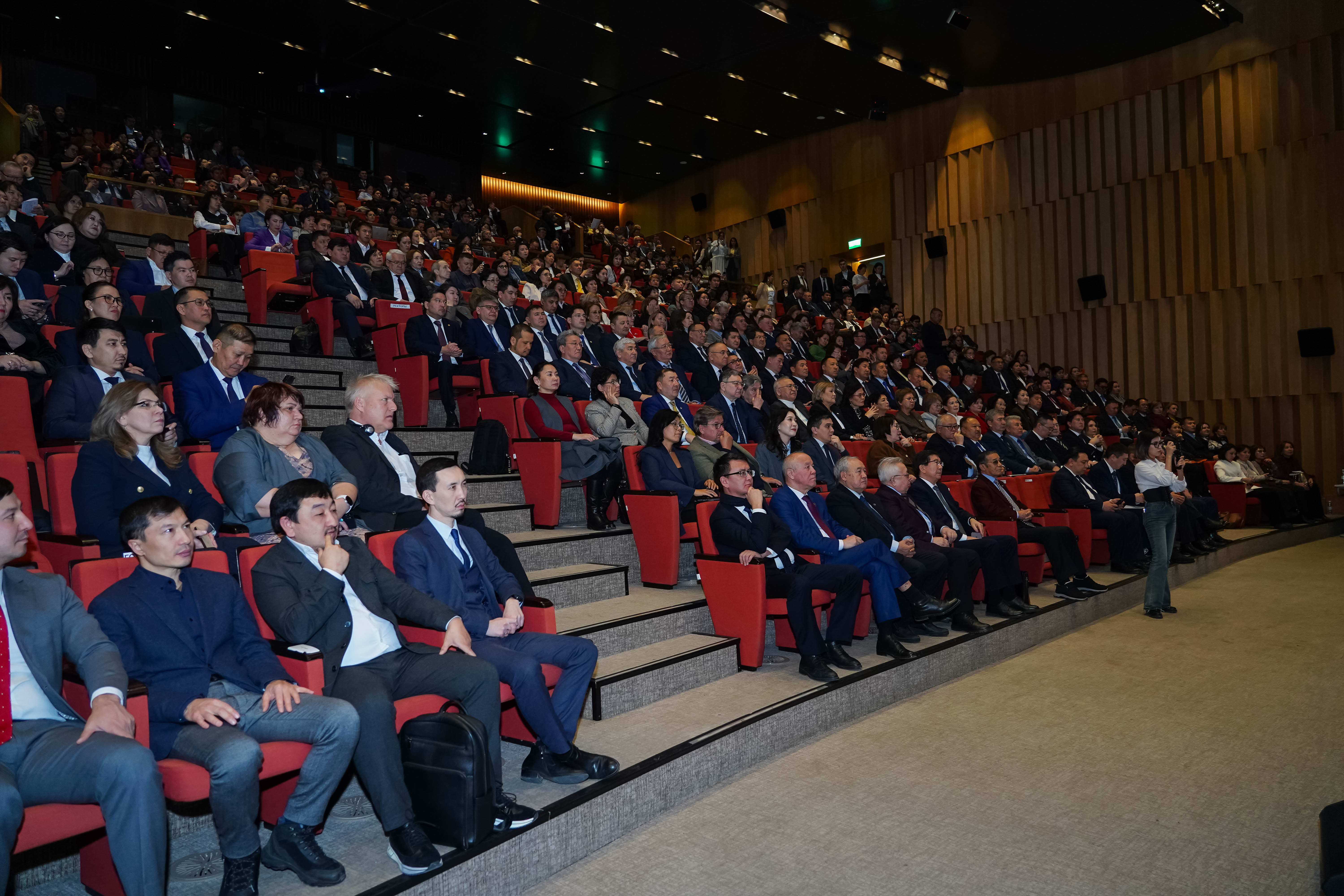Kozybayev University принял участие в форуме «Обеспечение качества высшего образования: состояние и перспективы развития»