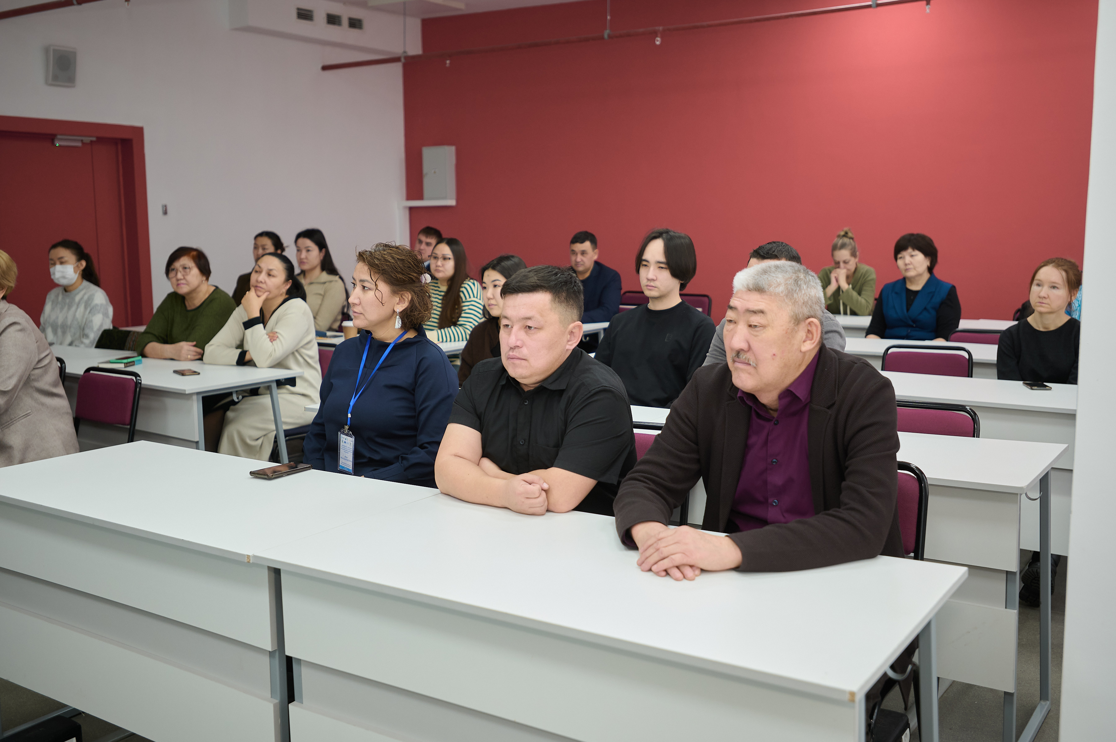 Конституциялық реформалардағы жастардың рөлі