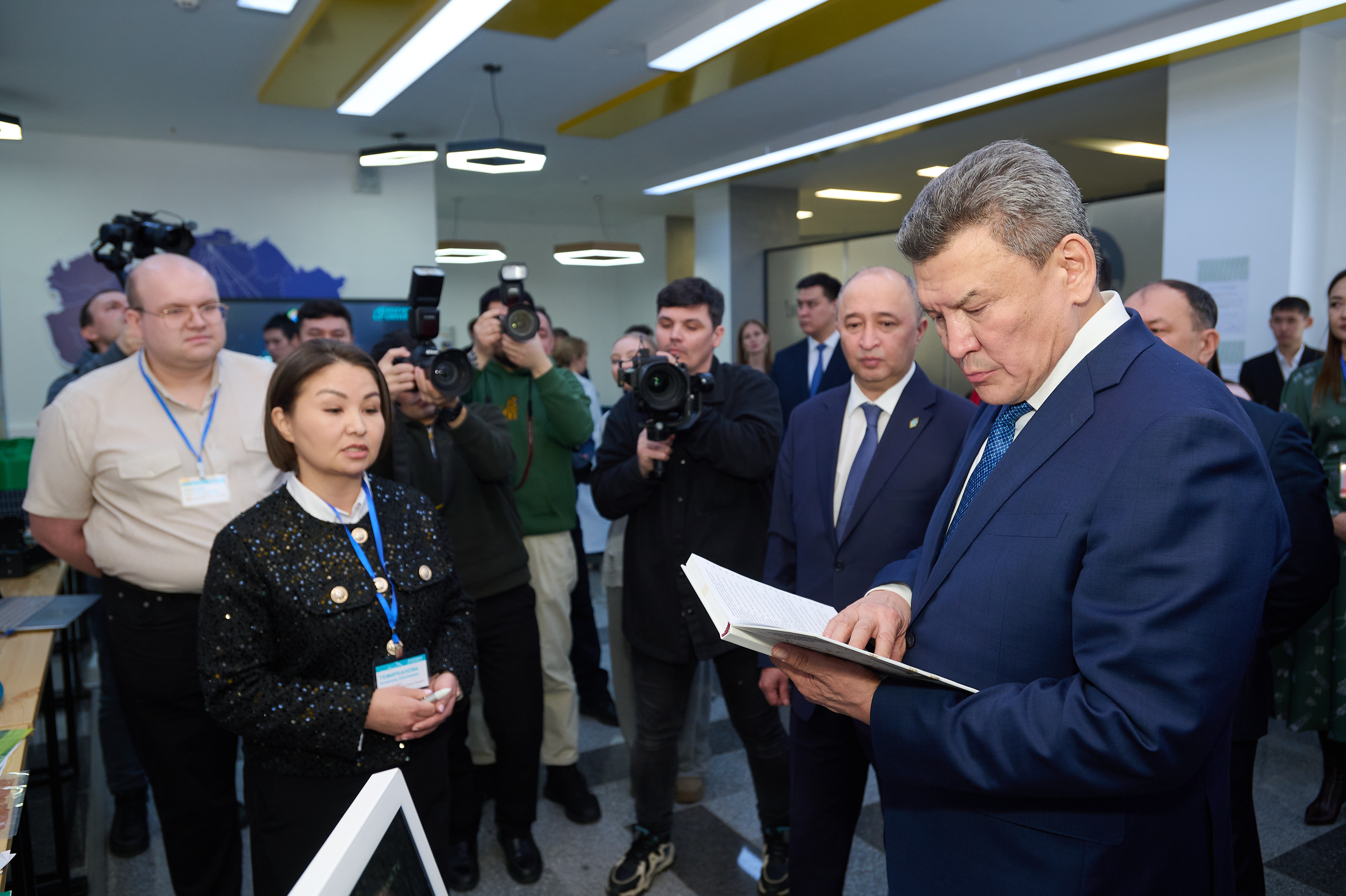 Қозыбаев университетінің алаңында Аймақтық ғылым кеңесінің отырысы өтті