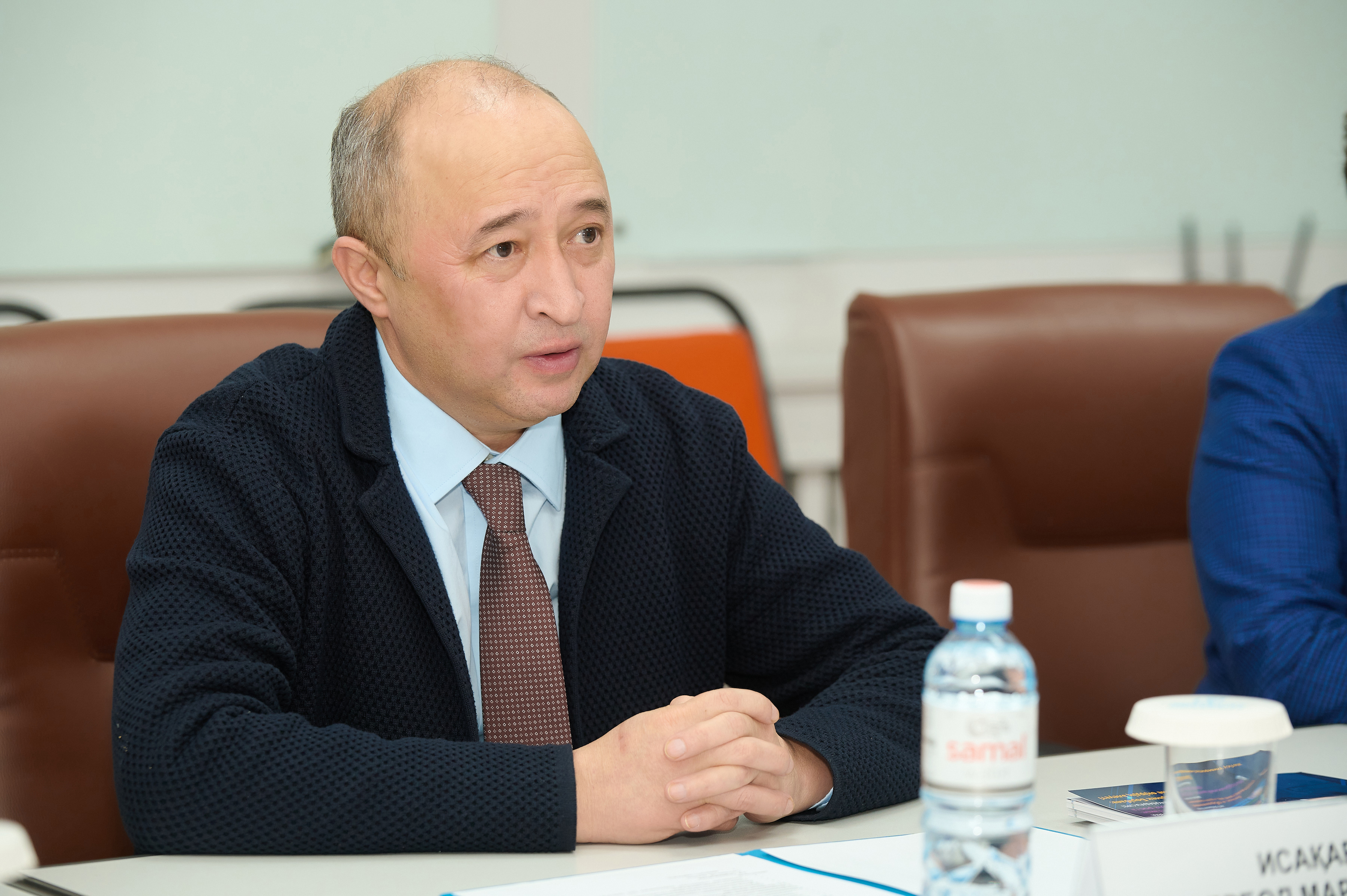 Kozybayev University и Soilephone запускают ИИ-консультанта для осуждённых