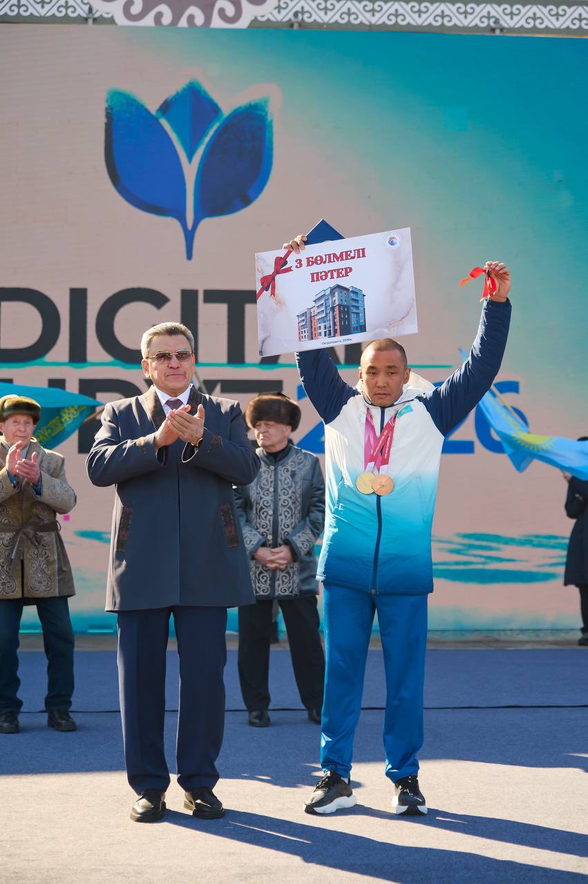 ҚР ПРЕЗИДЕНТІ ҚАСЫМ-ЖОМАРТ ТОҚАЕВ ҚОЗЫБАЕВ УНИВЕРСИТЕТІНІҢ СТУДЕНТІ ЕРБОЛ ХАМИТОВҚА III ДӘРЕЖЕЛІ «БАРЫС» ОРДЕНІН ТАБЫСТАДЫ