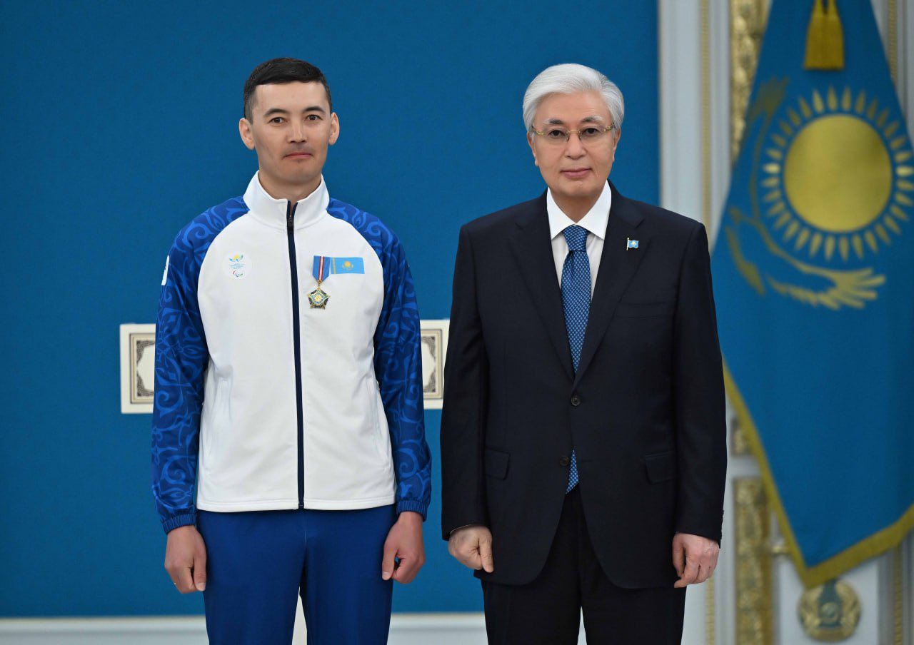 ҚР ПРЕЗИДЕНТІ ҚАСЫМ-ЖОМАРТ ТОҚАЕВ ҚОЗЫБАЕВ УНИВЕРСИТЕТІНІҢ СТУДЕНТІ ЕРБОЛ ХАМИТОВҚА III ДӘРЕЖЕЛІ «БАРЫС» ОРДЕНІН ТАБЫСТАДЫ