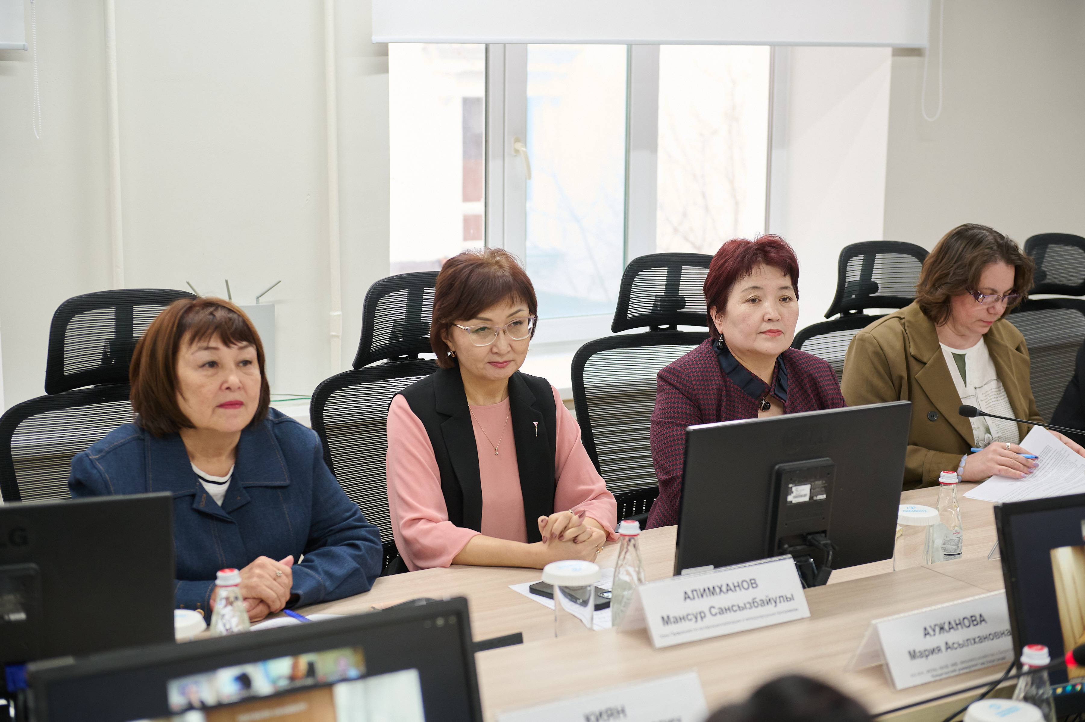 В Kozybayev University начала работу внешняя экспертная комиссия IAAR
