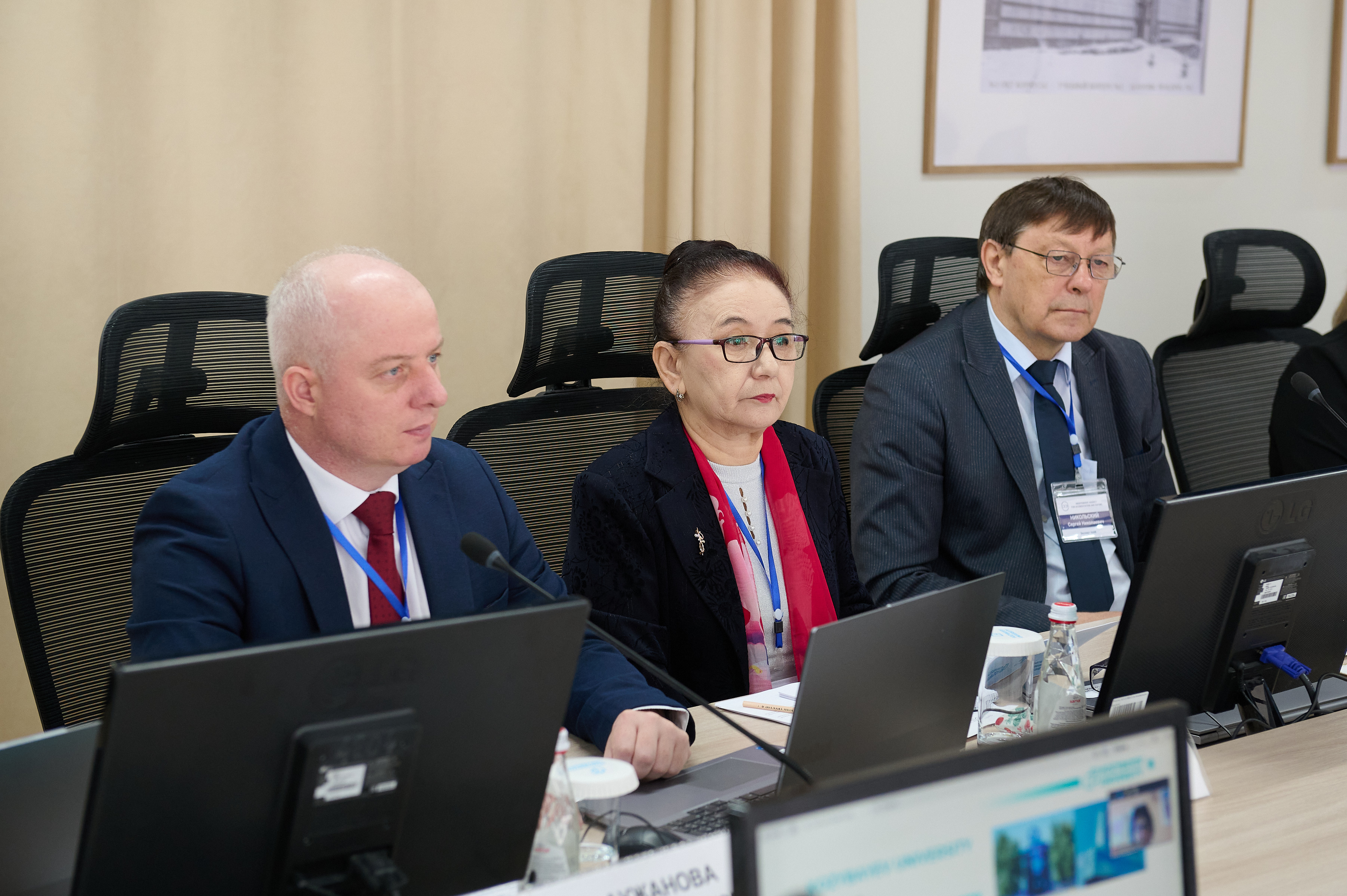 В Kozybayev University начала работу внешняя экспертная комиссия IAAR