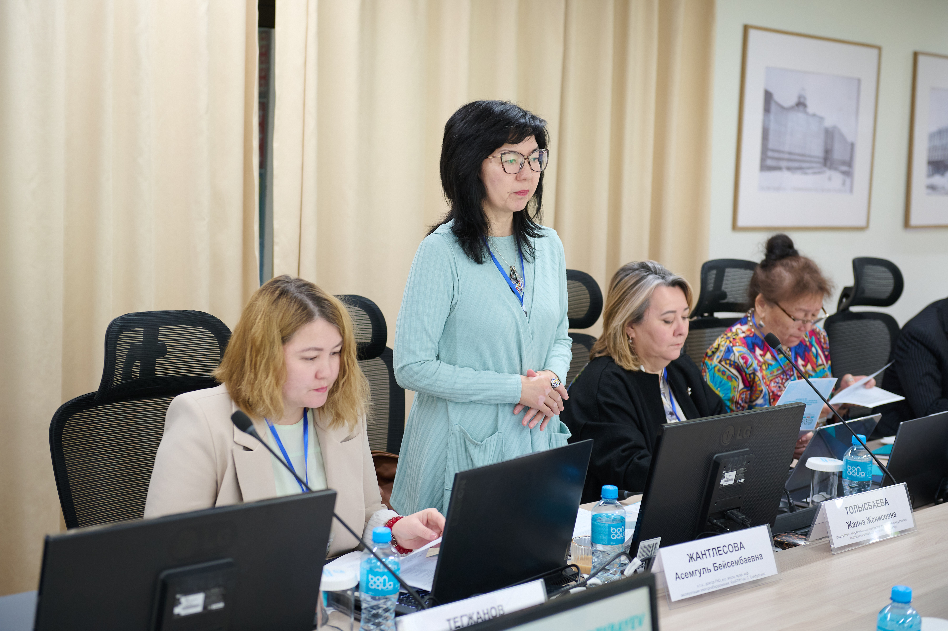 Образовательные программы Kozybayev University проходят аккредитацию CAAAE