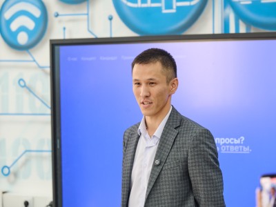Tomorrow School начала работу