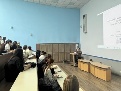 Ученый из Японии поделился со студентами результатами исследований генетических ресурсов растений