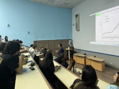 Ученый из Японии поделился со студентами результатами исследований генетических ресурсов растений
