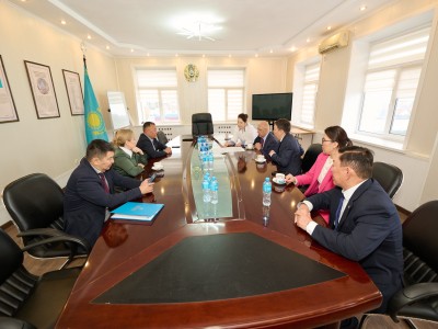 Визит делегации Kozybayev University и Назарбаев Университета на завод им. С.М.Кирова