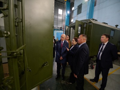 Визит делегации Kozybayev University и Назарбаев Университета на завод им. С.М.Кирова