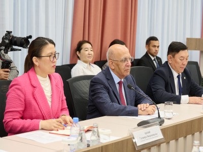 Nazarbayev University усиливает работу с регионами: первым партнером стал Kozybayev University
