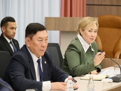 Nazarbayev University усиливает работу с регионами: первым партнером стал Kozybayev University