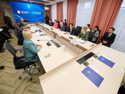 Nazarbayev University усиливает работу с регионами: первым партнером стал Kozybayev University