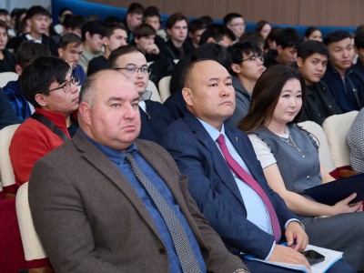 Карьера в госорганах: студентам рассказали о возможностях трудоустройства