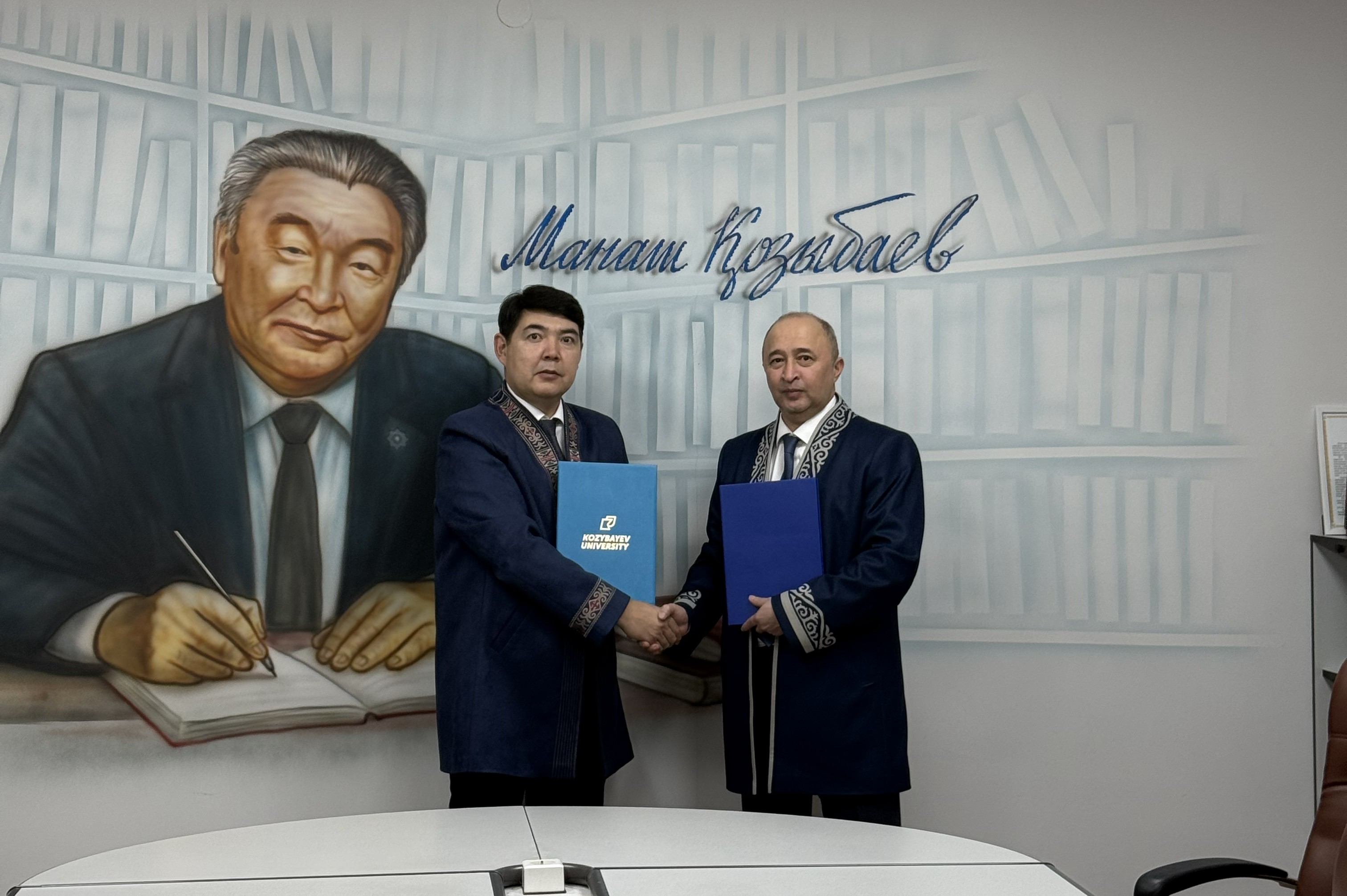 Біздің студенттер спектакльдерді тегін тамашалай алады