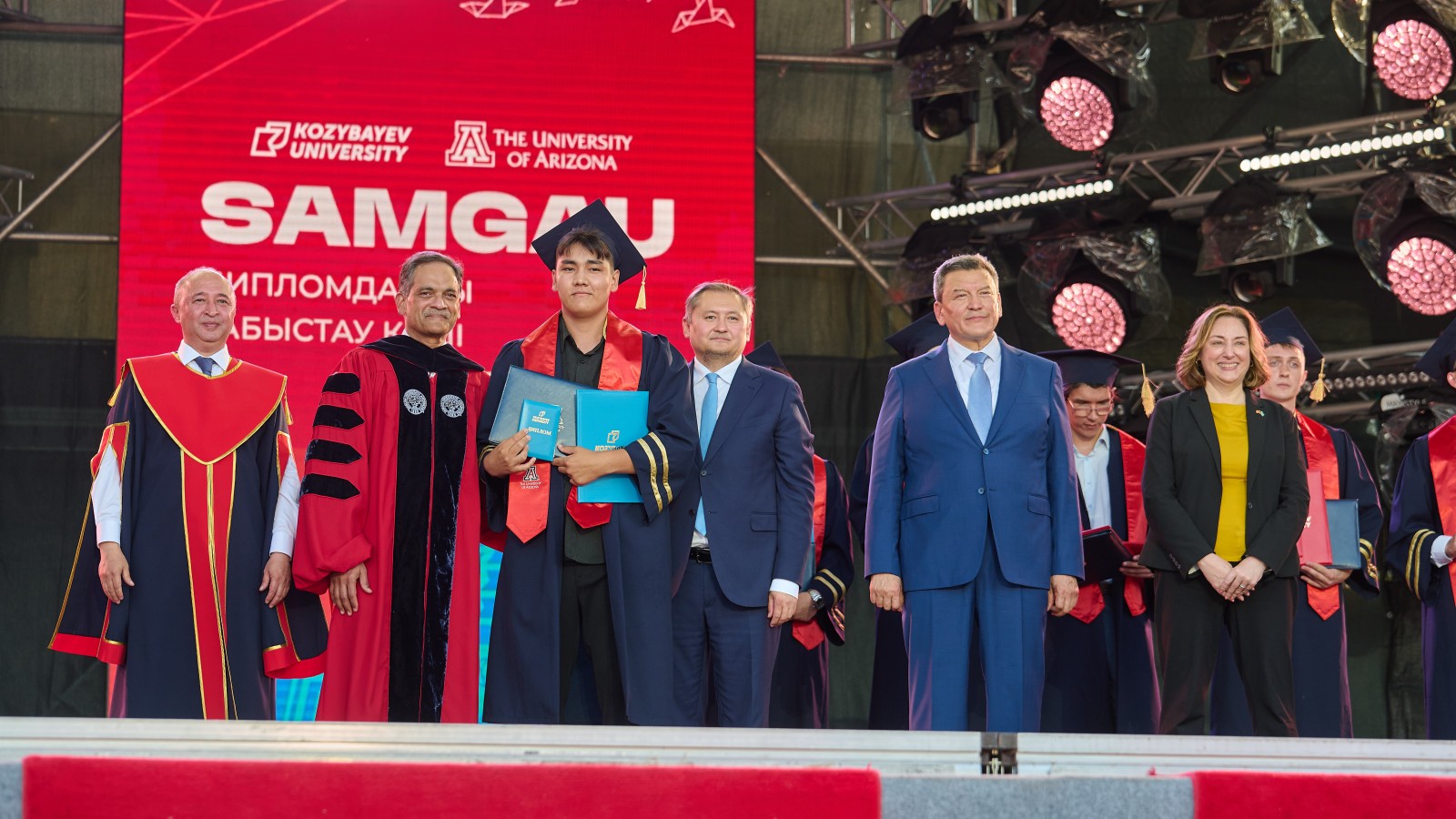В Казахстане состоялся первый выпуск студентов программ двойного диплома с Университетом Аризоны